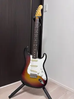 ELECTRIC GUITAR FENDER JAPAN STC-62 STRATOCASTER VINTAGE SUNBURST MADE IN JAPAN