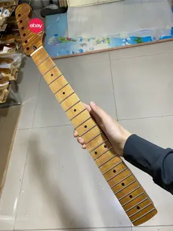 ROUND-HEAD FRET 22FRETS FLAME MAPLE GUITAR NECK SUITABLE FOR FENDER STRAT 25.5IN