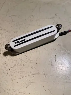 DIMARZIO DP187WU CRUISER WHITE BRIDGE RAIL HUMBUCKER FENDER STRAT PICKUP