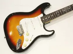 SMALLER BODY STRATOCASTER