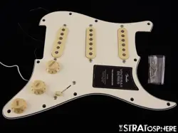 FENDER VINTERA II 70S STRATOCASTER LOADED PICKGUARD PREWIRED STRAT, PARCHMENT