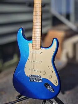 FENDER AMERICAN ULTRA