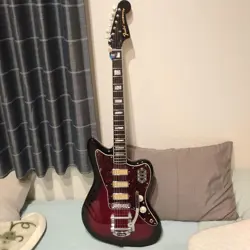 JAZZMASTER RED/BLACK GOLD