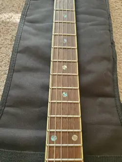 ELECTRIC GUITAR CHERRY