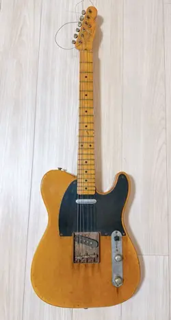 GUITAR FENDER NATURAL