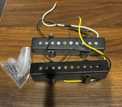 FENDER AMERICAN DELUXE JAZZ BASS V 5 STRING PICKUP NOISELESS