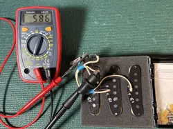 VINTAGE '61 STRATOCASTER