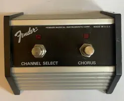 VINTAGE 1980S FENDER 2 BUTTON FOOT SWITCH CHANNEL SELECT/CHORUS GUITAR PEDAL USA