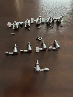ASSORTMENT OF GUITAR TUNING MACHINES ~ FENDER ~ GROVER