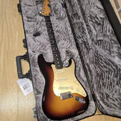 FENDER AMERICAN ULTRA II STRATOCASTER SAFE PACKING!