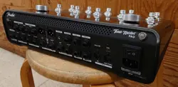 PRO MULTI-EFFECTOR AMP
