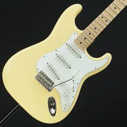 FENDER YNGWIE MALMSTEEN STRATOCASTER (VINTAGE WHITE) USED ELECTRIC BASS