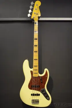 FENDER CS 1968 JAZZ BASS JOURNEYMAN RELIC -VINTAGE WHITE-