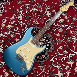FENDER FSR AMERICAN DELUXE STRATOCASTER ROSEWOOD USED