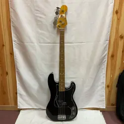 ELECTRIC BASS GUITAR FENDER PB62B BLACK MADE IN JAPAN