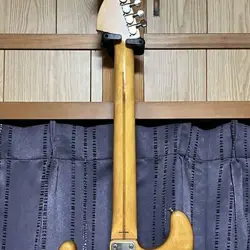 JAPAN FENDER ST72