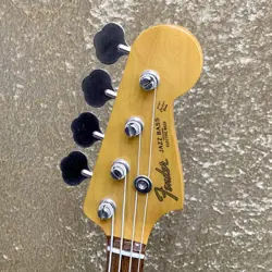 USED 2010 2012 MADE FENDER JAPAN JB62 WITH SOFT CASE