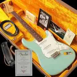 FENDER CUSTOM SHOP 1960 STRATOCASTER CLOSET CLASSIC DAPHNE BLUE
