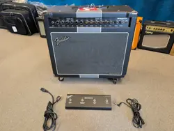 FENDER MACHETE 2-CHANNEL 50-WATT 1X12