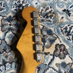 VINTAGE STRATO SERIAL
