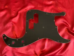 PICKGUARD ORIGINAL PART