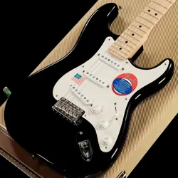 FENDER ARTIST SERIES ERIC CLAPTON STRATOCASTER 2006 ELECTRIC GUITAR