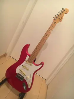 GUITAR FENDER STS-55