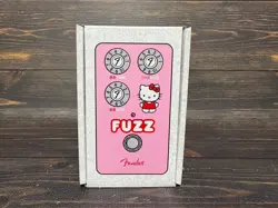 NEW FENDER HELLO KITTY FUZZ PINK FUZZ DISTORTION GUITAR EFFECTS PEDAL