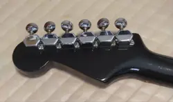 FUJIGEN 1980S SQUIER