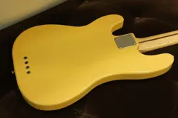 PRECISION BASS BUTTERSCOTCH