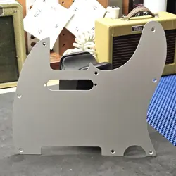 ALUMINUM USA GUITAR