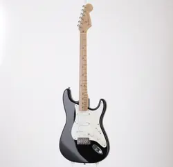 CLAPTON STRATOCASTER W/LACE