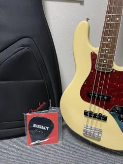 FENDER / MADE IN JAPAN TRADITIONALJAZZ BASS