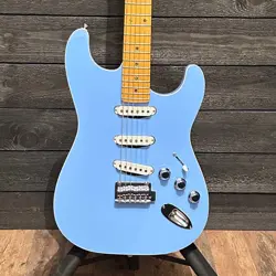 SPECIAL STRATOCASTER MIJ