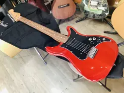 SMALL AND EASY TO USE FENDER LEADII LEAD 2 MODEL NO.YG1339