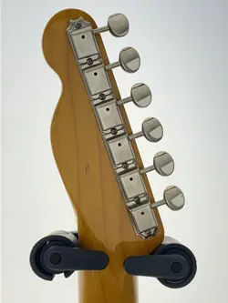 INCLUDED// FENDER JAPAN