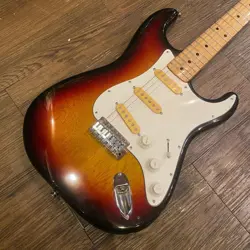 GUITAR VINTAGE 21F