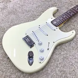 BULLET STRATOCASTER VWH