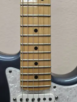 STANDARD STRATOCASTER WITH