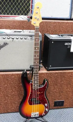 PRECISION BASS W/