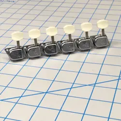 LEFTY VINTAGE FENDER