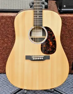 SPECIAL ACOUSTIC-ELECTRIC GUITAR