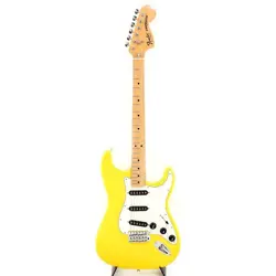 INTERNATIONAL COLOR STRATOCASTER