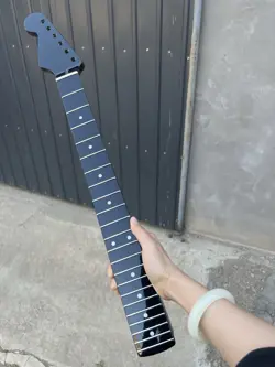 REVERSE HEADSTOCK 22FRETS  BLACK GLOSS MAPLE ELECTRIC GUITAR NECK FOR FENDER ST