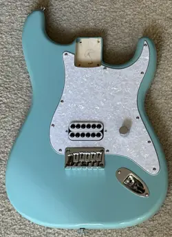 2022 SQUIER 