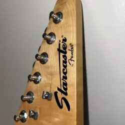 FENDER STRATOCASTER CANDY