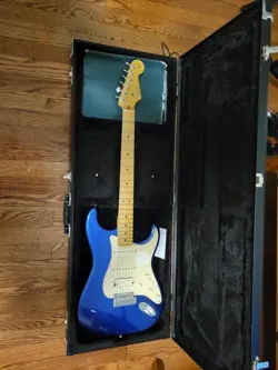 2014 FENDER AMERICAN STRATOCASTER STANDARD HSS