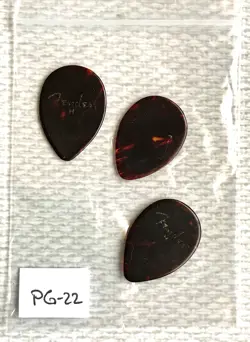 -22 GUITAR-MANDOLIN-ZITHER-UKULELE