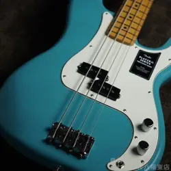 FENDER PLAYER II PRECISION BASS #MX24026537 AQUATONE BLUE