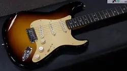 FENDER AMERICAN ULTRA II STRATOCASTER, EBONY  / ULTRABURST
